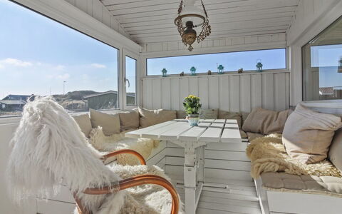 Sibbi - 300M from the Sea: Herbe, Prairie, Lot Terre, Chalet, Zone Rurale, Prairie, Batiments Jardin, Jardin, Cabanon