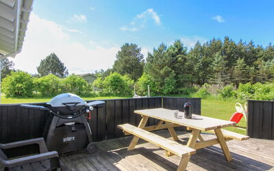 Panu - 600M from the Sea