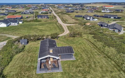 Tetta - 800M from the Sea