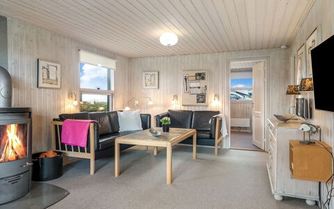 Fabiola - 200M from the Sea: Chalet, Arrière-Cour, Cour, Batiments Jardin, Cabanon, Siding, Mobilier De Jardin, Cabane En Rondins, Structure En Plein Air, Cabane
