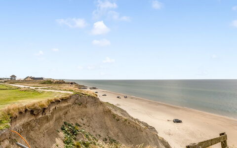Fabiola - 200M from the Sea: Chalet, Arrière-Cour, Cour, Batiments Jardin, Cabanon, Siding, Mobilier De Jardin, Cabane En Rondins, Structure En Plein Air, Cabane