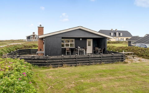 Fabiola - 200M from the Sea: Chalet, Arrière-Cour, Cour, Batiments Jardin, Cabanon, Siding, Mobilier De Jardin, Cabane En Rondins, Structure En Plein Air, Cabane