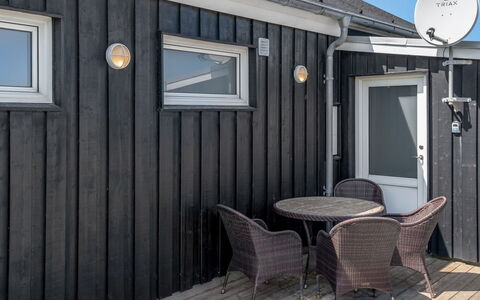 Gynther - 150M from the Sea: Toit, Lot Terre, Chalet, Domicile, Zone Rurale, Cabanon, Siding, Batiments Jardin, Cabane En Rondins, Cabane