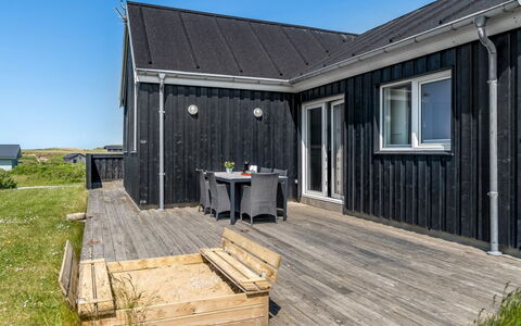 Gynther - 150M from the Sea: Toit, Lot Terre, Chalet, Domicile, Zone Rurale, Cabanon, Siding, Batiments Jardin, Cabane En Rondins, Cabane