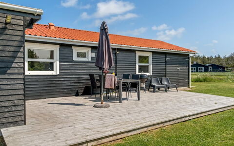 Lica - 600M from the Sea: Toit, Lot Terre, Chalet, Domicile, Zone Rurale, Cabanon, Siding, Batiments Jardin, Cabane En Rondins, Cabane