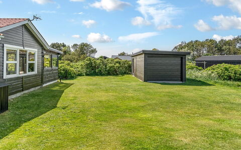Lica - 600M from the Sea: Toit, Lot Terre, Chalet, Domicile, Zone Rurale, Cabanon, Siding, Batiments Jardin, Cabane En Rondins, Cabane