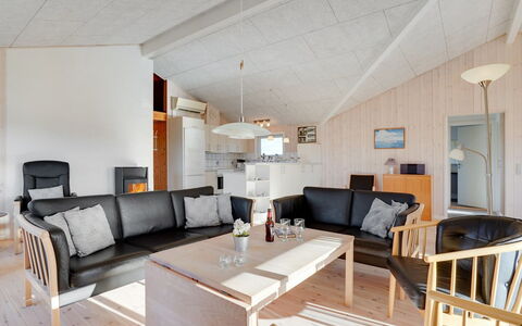 Mano - 200M from the Sea: Bleu, Chalet, Maison, Domicile, Ferme, Biens, Siding