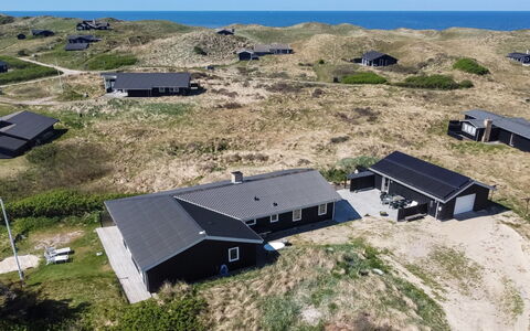 Mano - 200M from the Sea: Bleu, Chalet, Maison, Domicile, Ferme, Biens, Siding