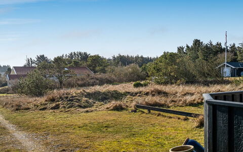 Ofrath - 350M from the Sea: Bois, Toit, Architecture, Domicile, Maison, Chalet, Siding, Dur, Pente, Biens