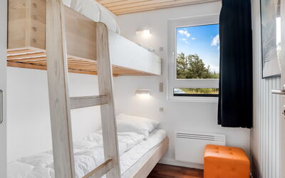 Bengta - 200M from the Sea