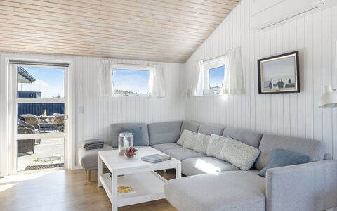 Ingemar - 100M from the Sea: Bois, Domicile, Chalet, Planche, Salon, Dur, Tache De Bois, Parquet, Conception