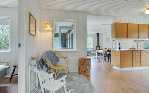 Ylva - 650M from the Sea: Bois, Domicile, Porche, Plate-Forme, Dur, Toit, Tache De Bois, Parquet, Eco Hôtel