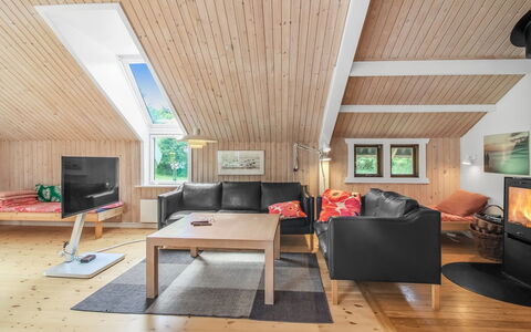 Windelgard - 1Km from the Sea: Piscine, Mobilier De Jardin, Meubles, Recours, Dalle, Eco Hôtel, Ombre, Chaise, Loisir, Biens