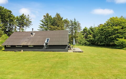 Windelgard - 1Km from the Sea: Piscine, Mobilier De Jardin, Meubles, Recours, Dalle, Eco Hôtel, Ombre, Chaise, Loisir, Biens