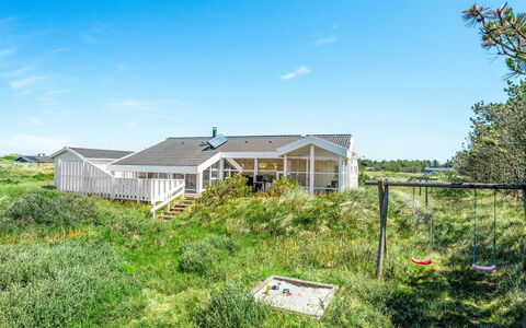 Gorica - 450M from the Sea: Toit, Maison, Zone Résidentielle, Domicile, Biens, Chalet, Conception