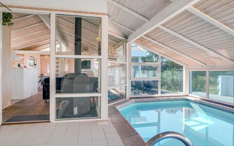 Gorica - 450M from the Sea: Toit, Maison, Zone Résidentielle, Domicile, Biens, Chalet, Conception
