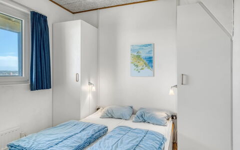 Salka - 150M from the Sea: Chambre, Sol, Plafond, Design Intérieur, Lit, Drap De Lit, Sol, Literie, Cadre De Lit, Linge