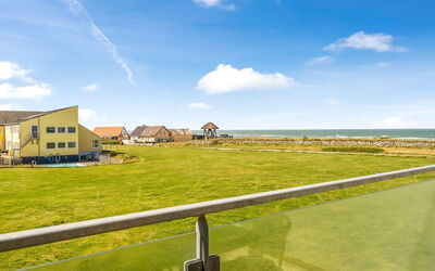 Salka - 150M from the Sea