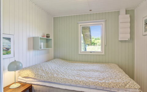 Herma - 300M from the Sea: Bois, Sol, Sol, Chambre, Plafond, Design Intérieur, Lit, Drap De Lit, Cadre De Lit, Literie