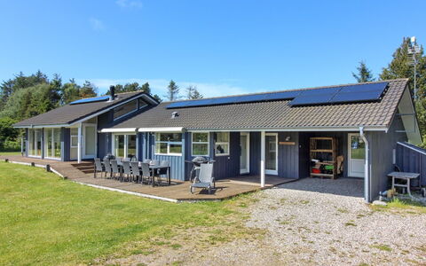 Villads - 1Km from the Sea: Bois, Maison, Chalet, Domicile, Toit, Zone Rurale, Siding, Cabane En Rondins, Batiments Jardin, Dur