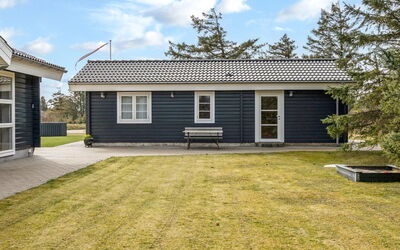 Mathy - 900M from the Sea