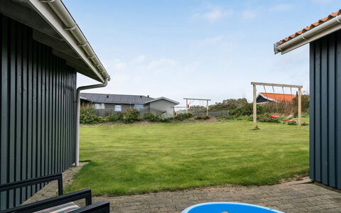 Marne - 500M from the Sea: Bois, Maison, Chalet, Domicile, Toit, Zone Rurale, Siding, Cabane En Rondins, Batiments Jardin, Dur