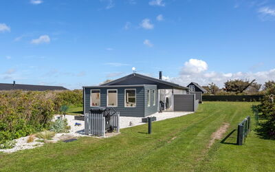 Haklang - 200M from the Sea