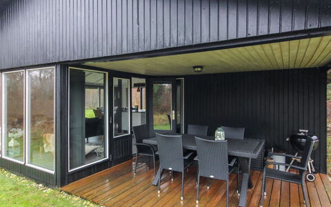 Avia - 500M from the Sea: 