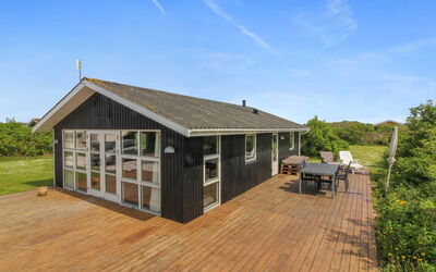 Sande - 450M from the Sea