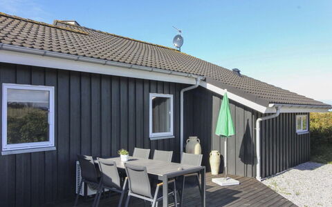 Lauri - 350M from the Sea: 