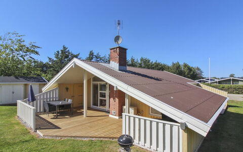 Eden - 800M from the Sea