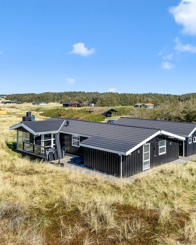 Ingela - 350M from the Sea