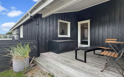 Steffenie - 400M from the Sea: Bois, Sol, Sol, Composite, Planche, Dur, Plafond, Parquet, Siding
