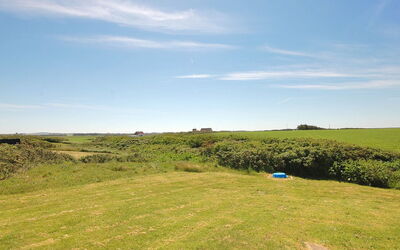 Steffenie - 400M from the Sea
