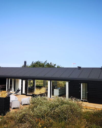 Darla - 375M from the Sea