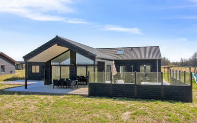 Ambra - 950M from the Sea