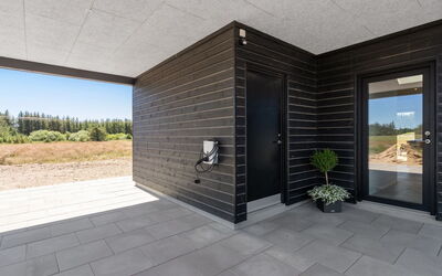 Ambra - 950M from the Sea