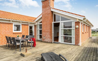 Broder - 150M from the Sea