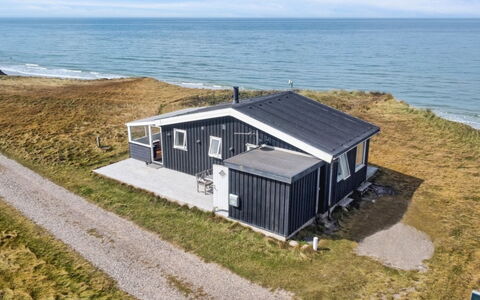 Freydis - 92M from the Sea: Bois, Sol, Design Intérieur, Sol, Meubles, Parquet, Pièce, Plafond, Tache De Bois, Dur