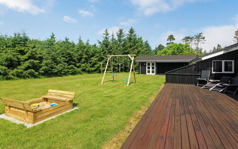 Beeke - 1.4Km from the Sea: Bois, Lot Terre, Dur, Planche, Jardin, Plate-Forme, Tache De Bois, Pelouse, Parquet, Arrière-Cour