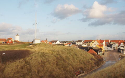 Nonni - 200M from the Sea: Herbe, Maison, Toit, Chalet, Domicile, Arbuste, Ferme, Lot Terre, Zone Rurale