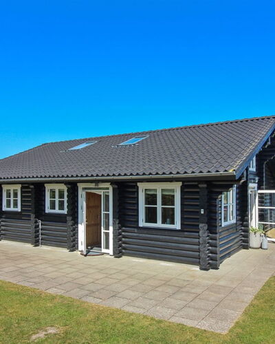 Salmund - 600M from the Sea