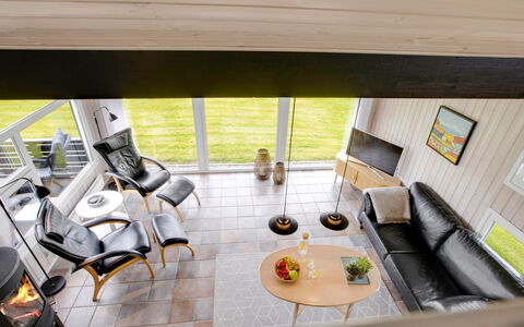 Tinja - 700M from the Sea: Design Intérieur, Meubles, Sol, Bois, Sol, Salon, Plafond, Canapé, Pièce, Éclairage