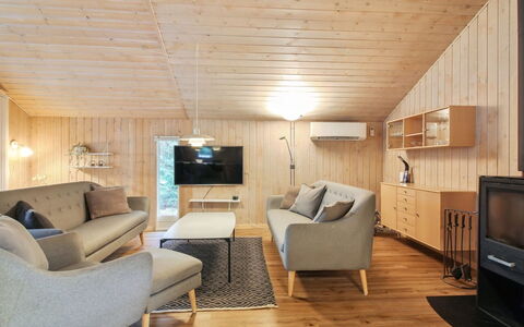Elsemaria - 1.3Km from the Sea: Toit, Maison, Zone Résidentielle, Domicile, Biens, Chalet, Conception