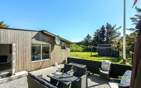 Daren - 600M from the Sea: Toit, Maison, Zone Résidentielle, Domicile, Biens, Chalet, Conception