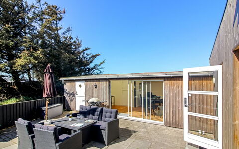 Daren - 600M from the Sea: Toit, Maison, Zone Résidentielle, Domicile, Biens, Chalet, Conception