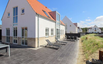 Halldis - 600M from the Sea