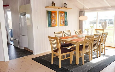 Tayna - 300M from the Sea: Domicile, Chalet, Porche, Siding, Ferme, Structure En Plein Air