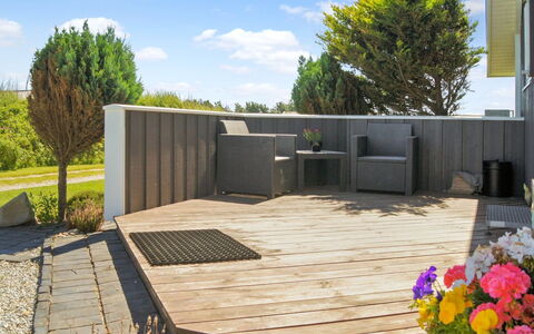 Tayna - 300M from the Sea: Domicile, Chalet, Porche, Siding, Ferme, Structure En Plein Air