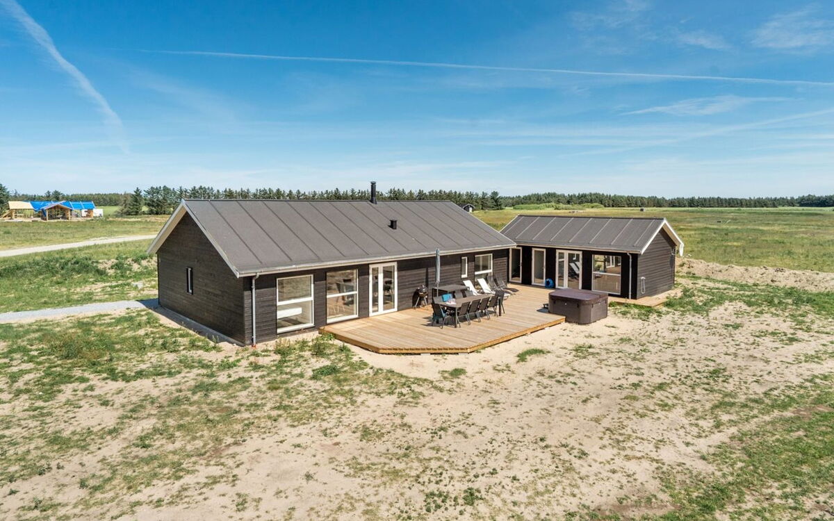 hedina - 1.3km From The Sea